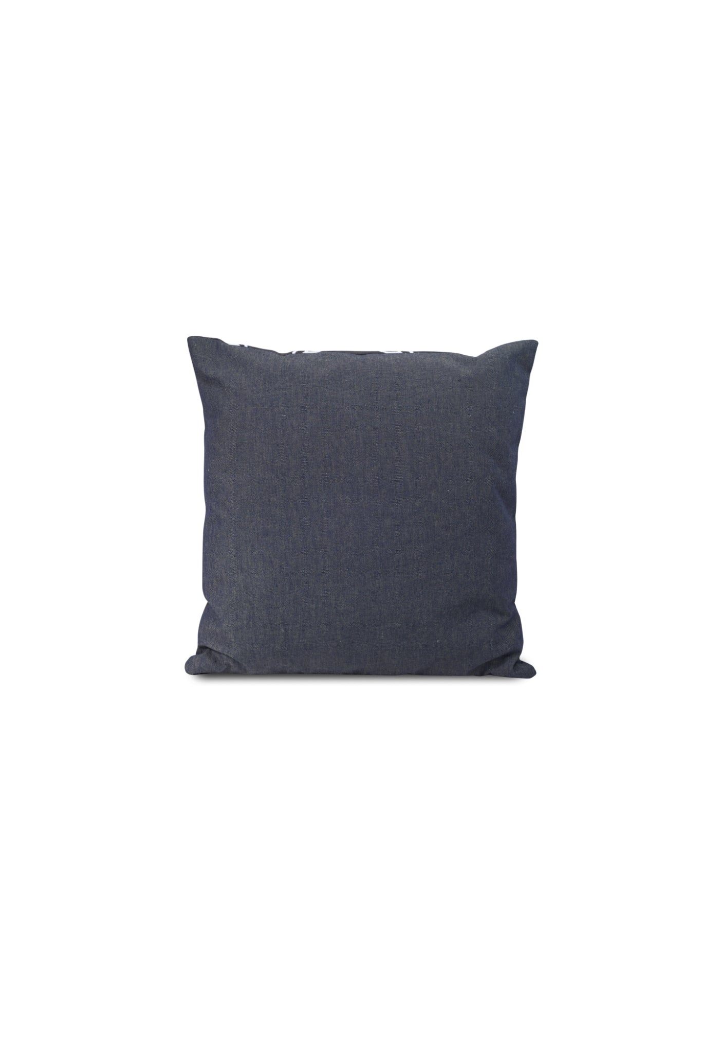 Ropes & Knots Cushion: Black & White